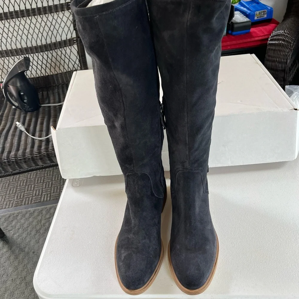 Garnet Hill Suede riding boots size 6.5